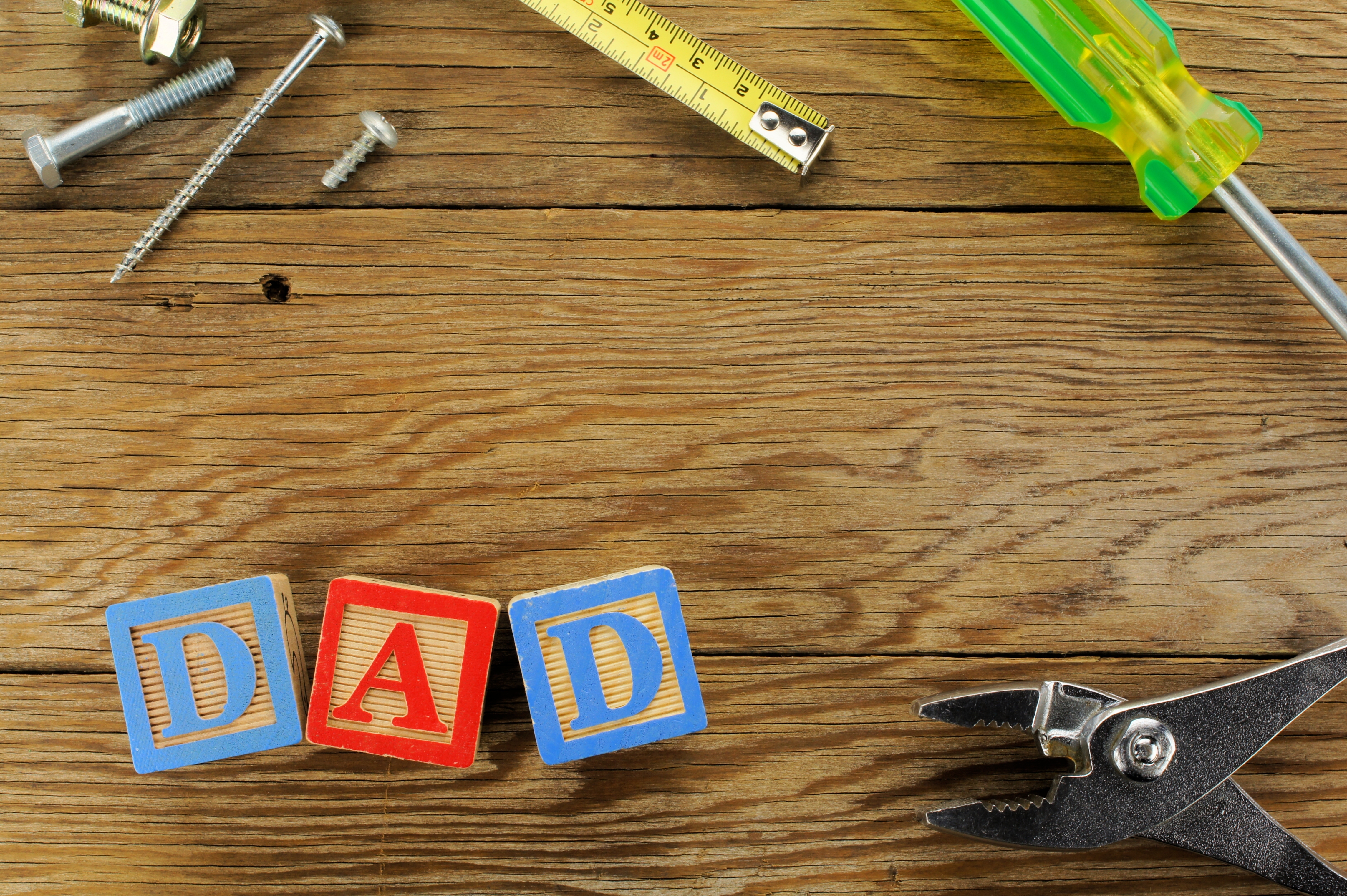 Quick History of Fathers Day Gifts UK