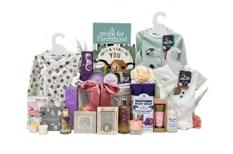 New Mother And Baby Celebration Gifts Hamper
