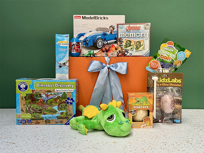 Jurassic Adventure Gifts Hamper Age 5-7 Years