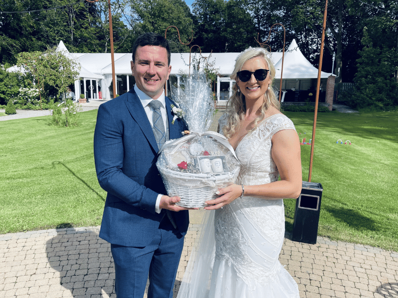 Gift Baskets for Couples and Households: Matching the Gift to the Occasion