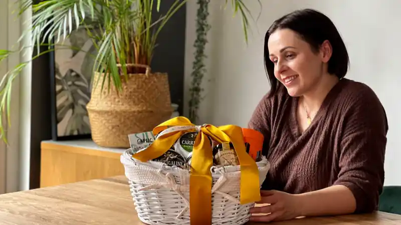 Send the Best Gift to the Party